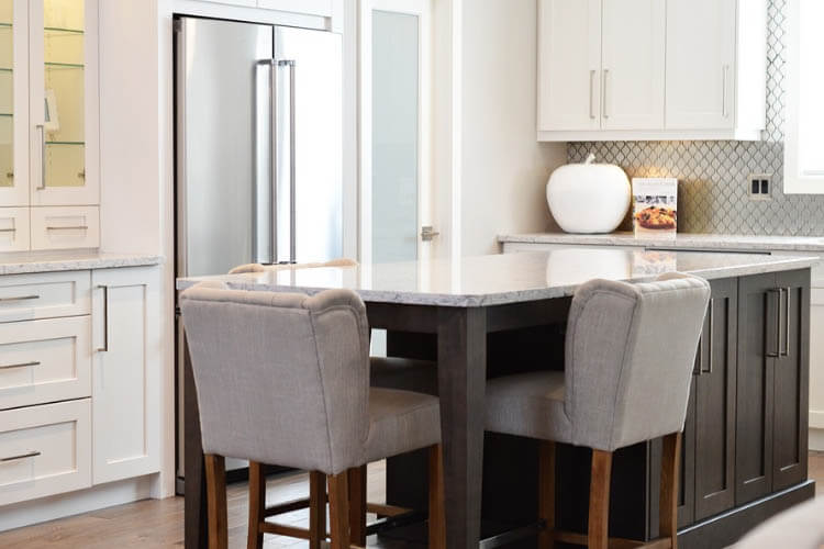 granite kitchen island